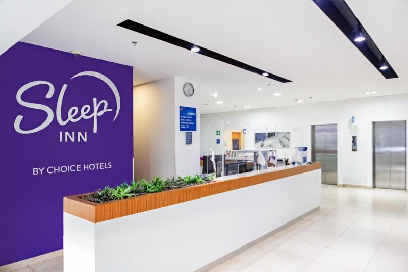 Sleep Inn Leon Antares Zewnętrze zdjęcie